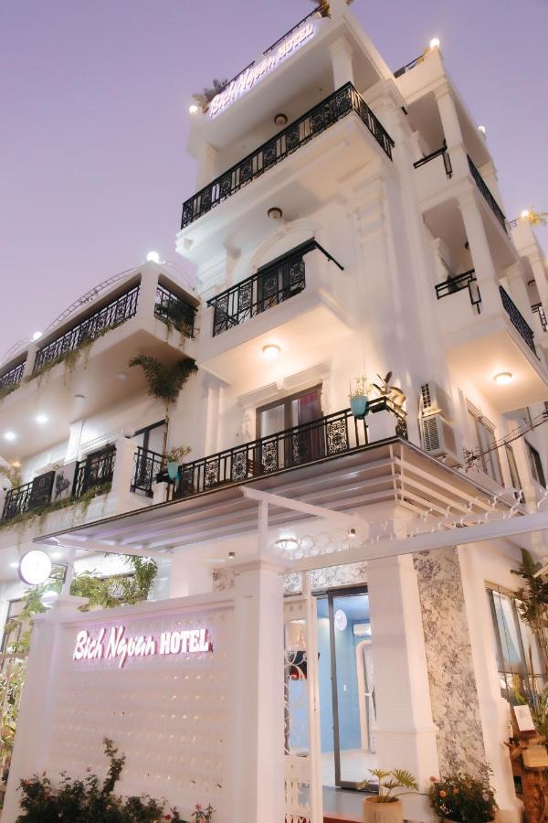 Bich Ngoan Hotel Trà Vinh Exterior foto